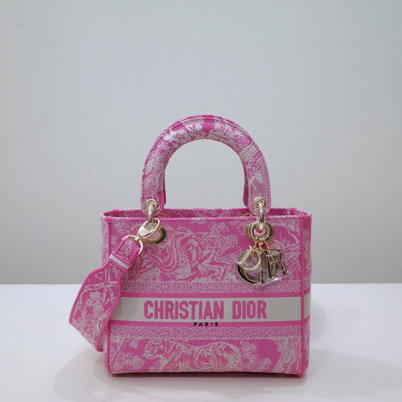 MC-Christian Dior-770