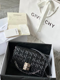 MC-GIVENCHY-110