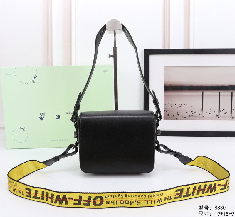 MC-OFF White-124