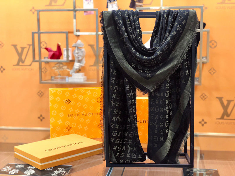 MC-Scarfs-289