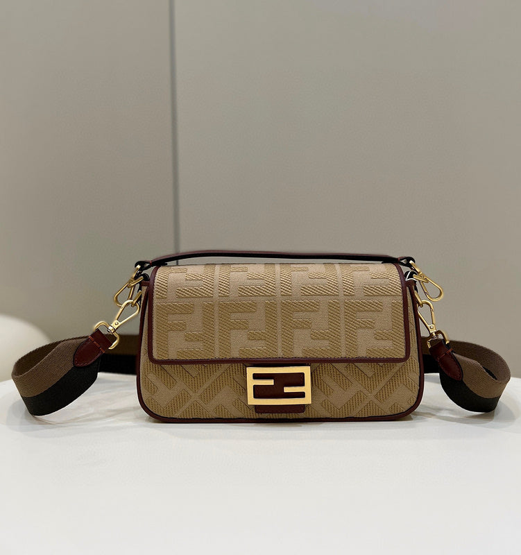 MC-FENDI-852