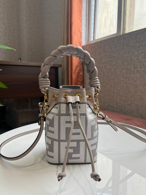 MC-FENDI-854