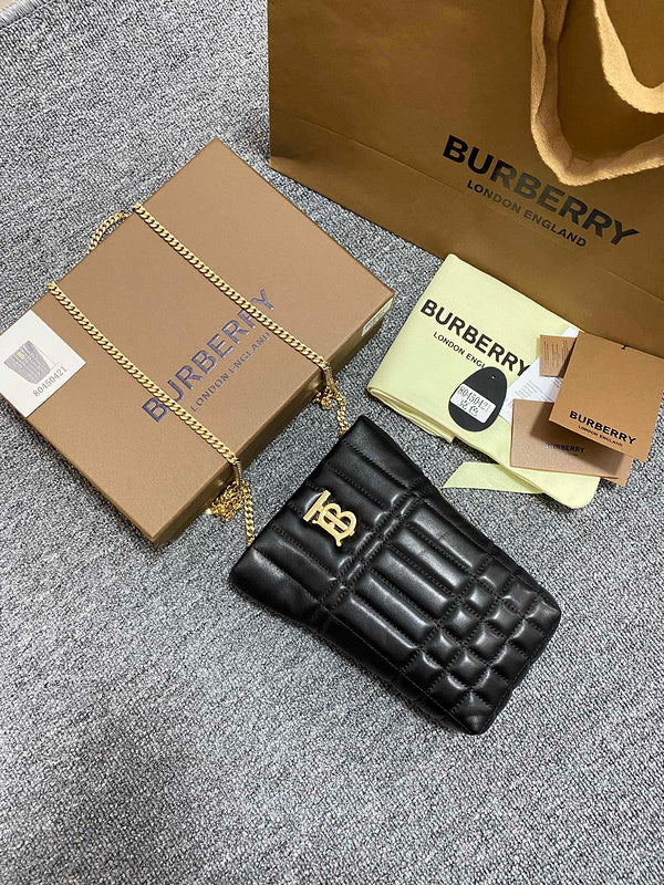 MC-Burberry-147