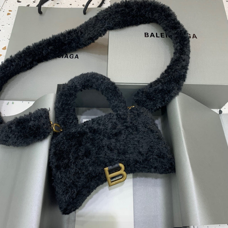 MC-Balenciaga-374