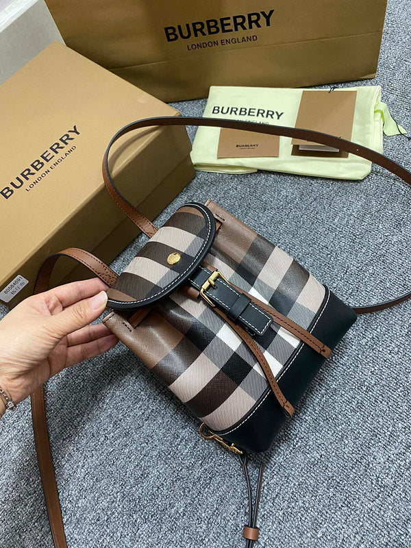MC-Burberry-148