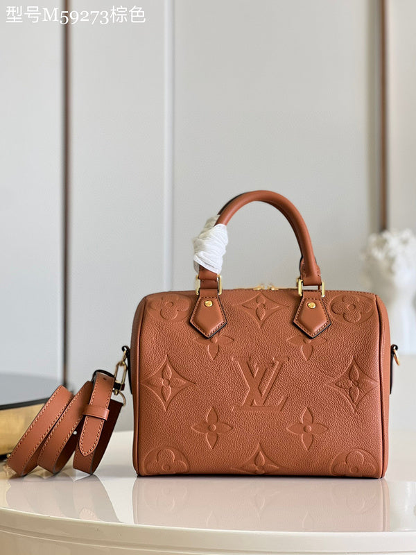 MC-LV-Bags-899