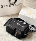 MC-GIVENCHY-119