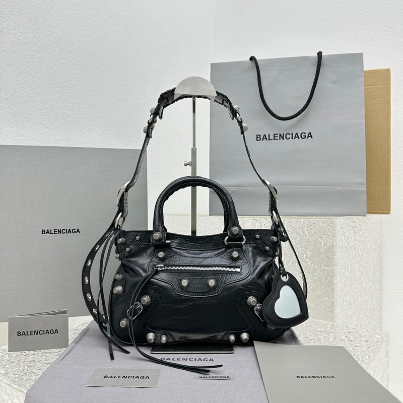 MC-Balenciaga-406