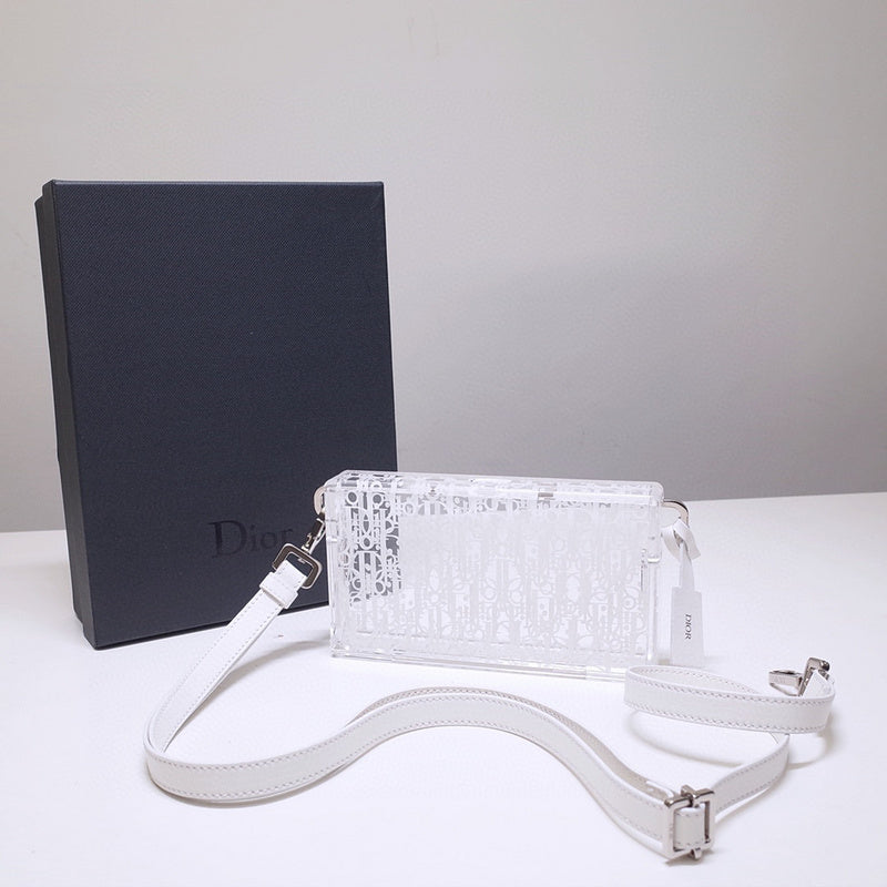 MC-Christian Dior-878