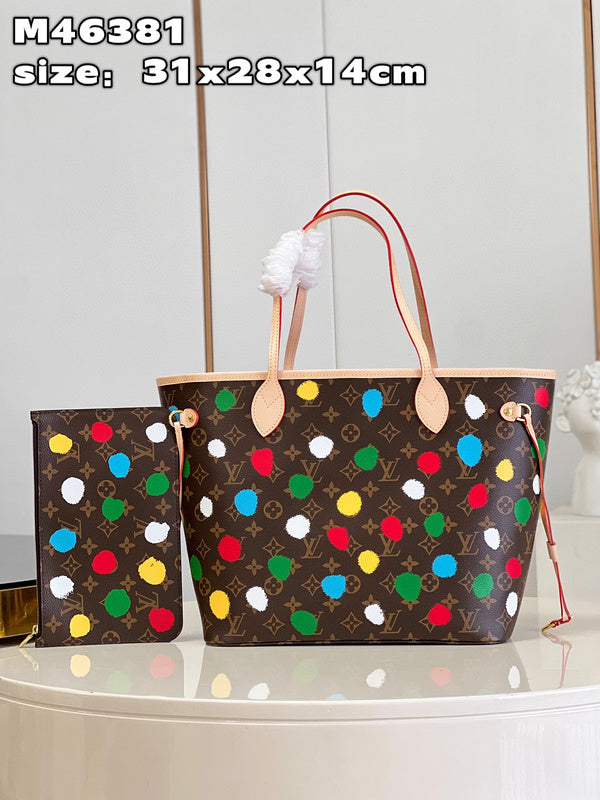 MC-LV-Bags-955