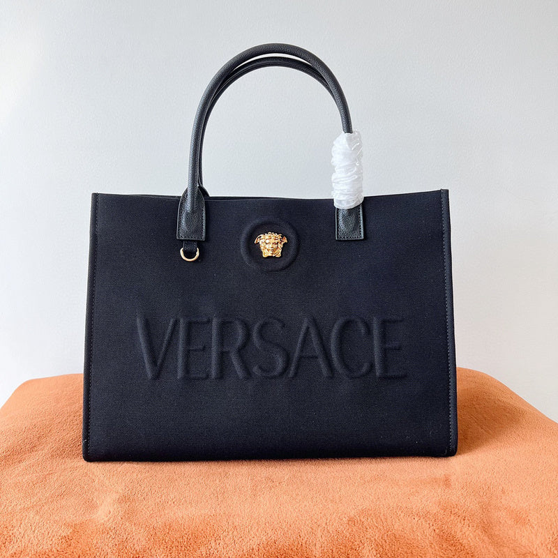 MC-Versace-010