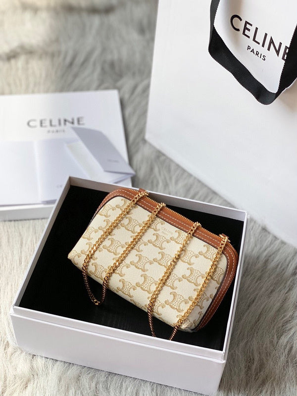 MC-Celine-439