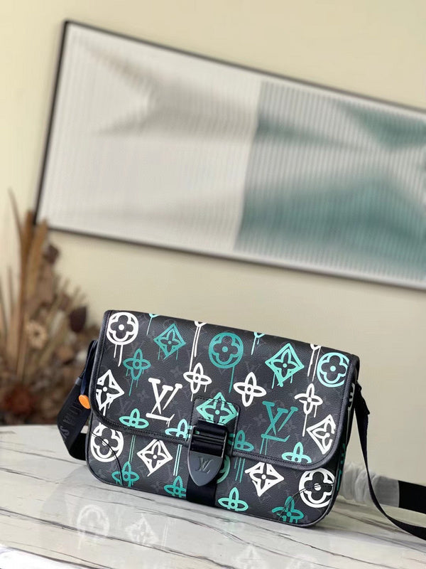 MC-LV-Bags-957