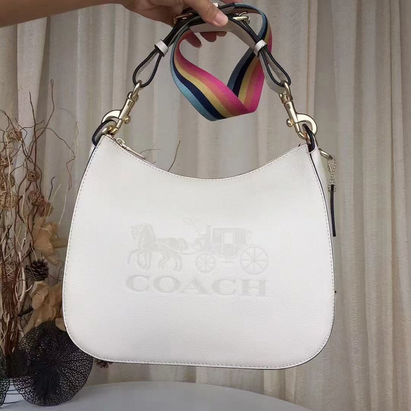 MC-Coach-077