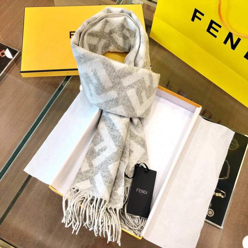 MC-Scarfs-323