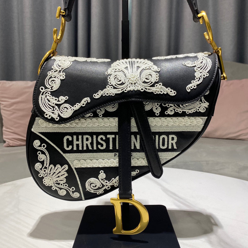 MC-Christian Dior-910