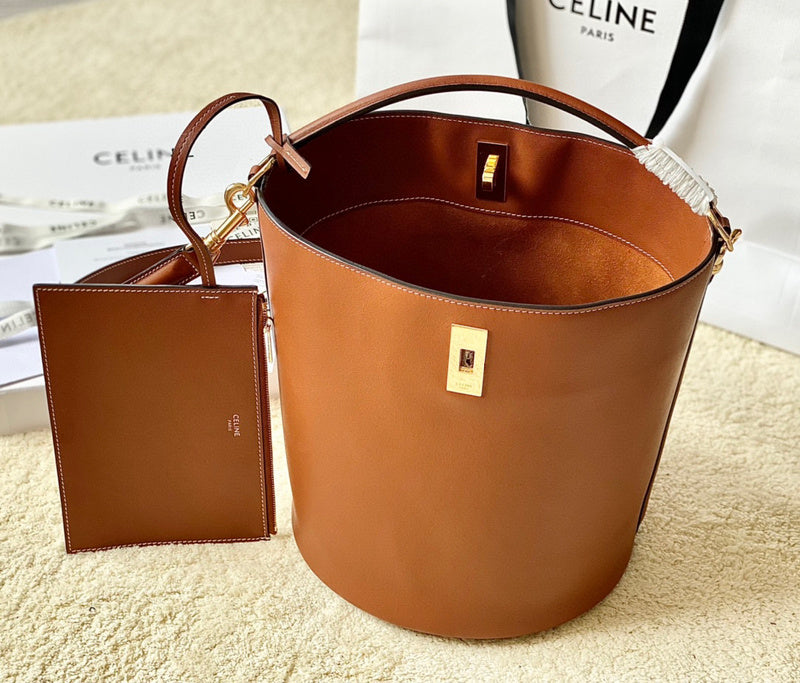 MC-Celine-443