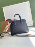 MC-Burberry-160
