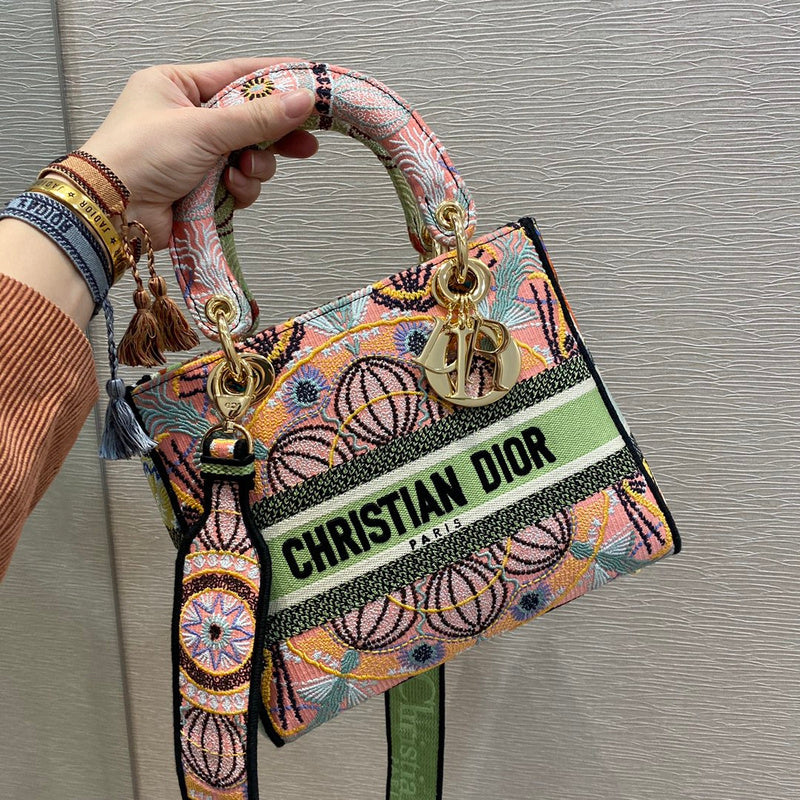 MC-Christian Dior-930