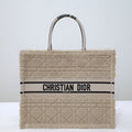 MC-Christian Dior-944
