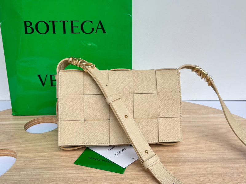MC-Bottega Veneta-582