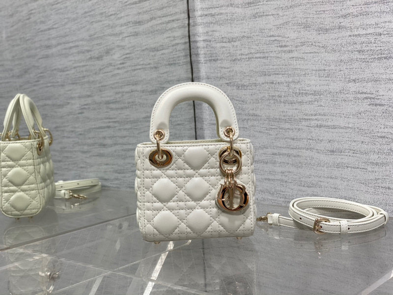 MC-Christian Dior-945