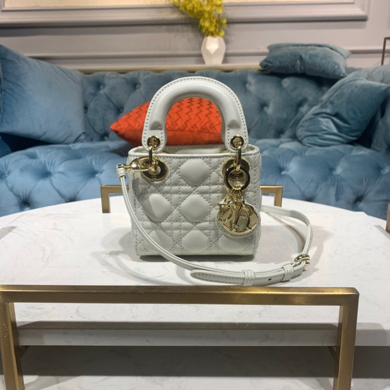 MC-Christian Dior-954