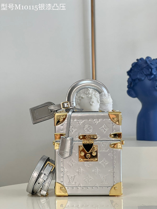 MC-LV-Bags-1024