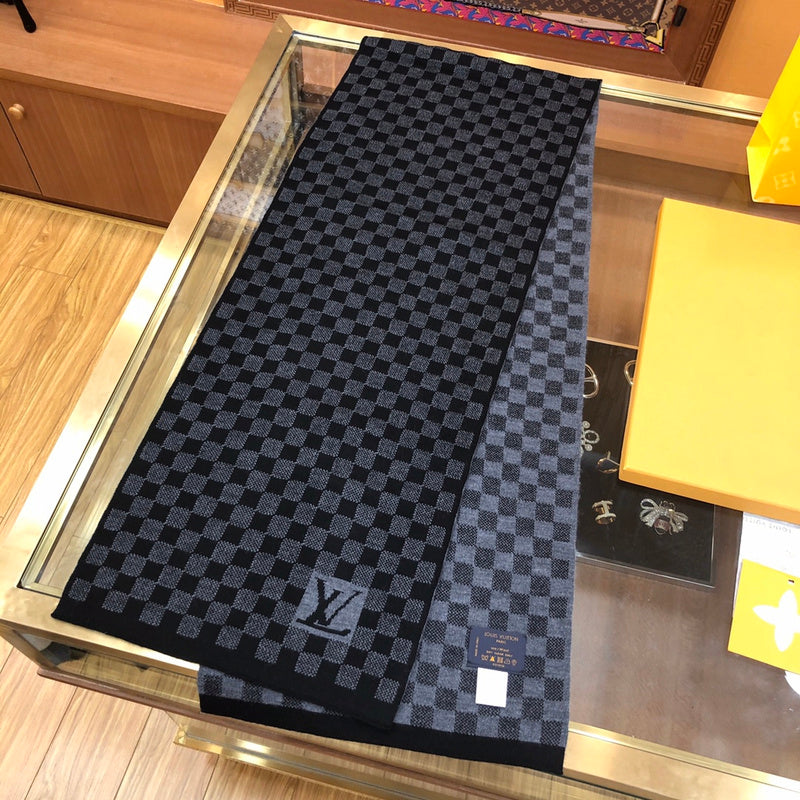 MC-Scarfs-340
