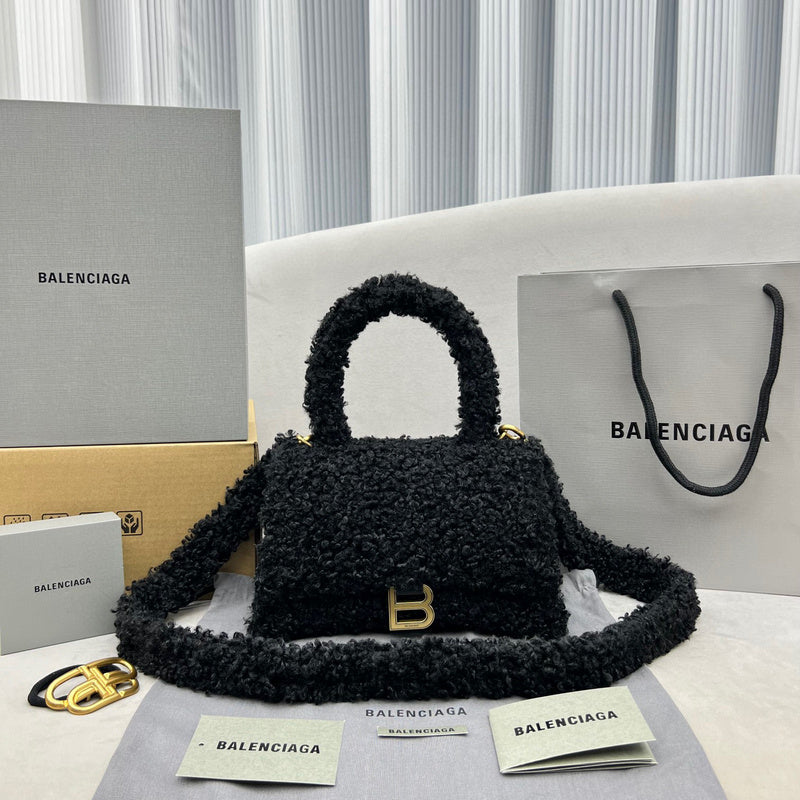 MC-Balenciaga-450