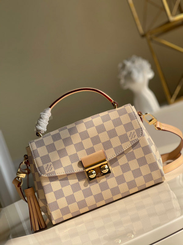 MC-LV-Bags-1062