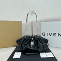 MC-GIVENCHY-141