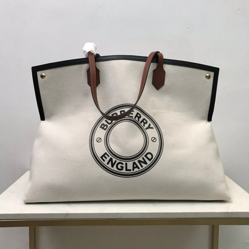 MC-Burberry-170