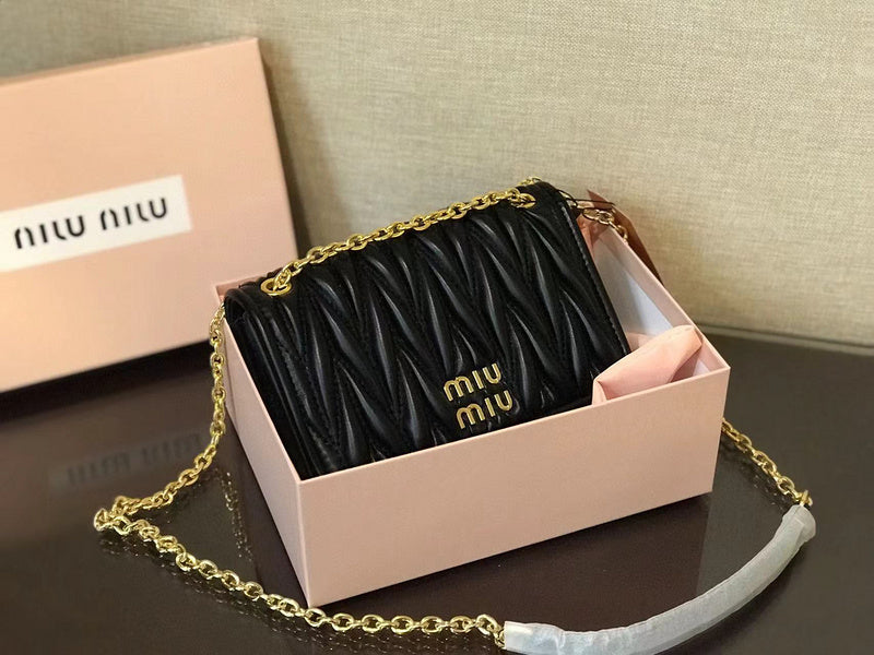 MC-Miu Miu-135