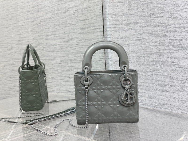 MC-Christian Dior-1002