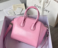MC-GIVENCHY-142