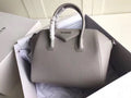 MC-GIVENCHY-143