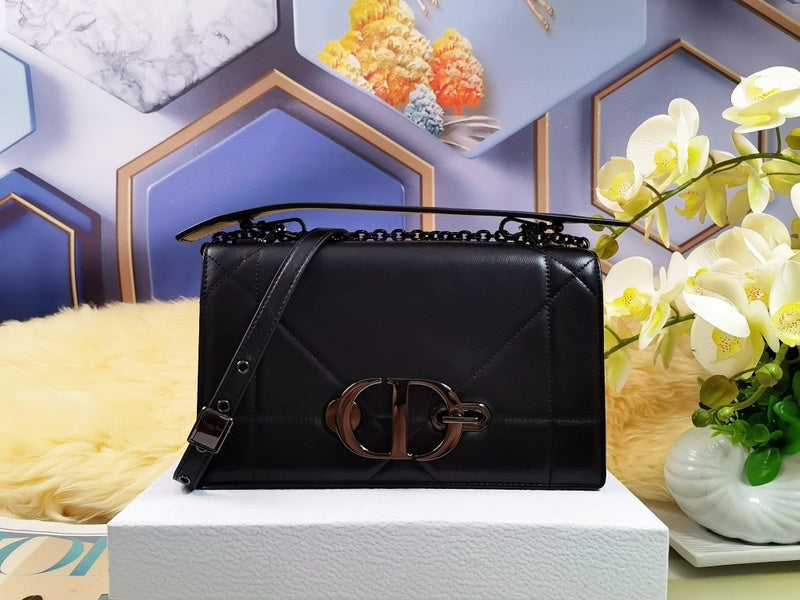 MC-Christian Dior-1021