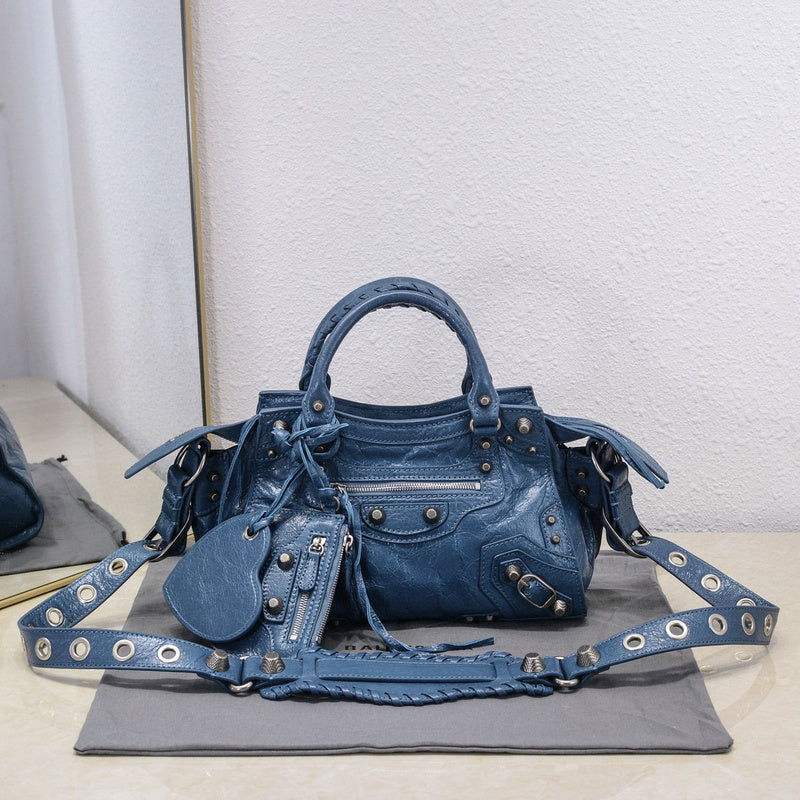 MC-Balenciaga-467