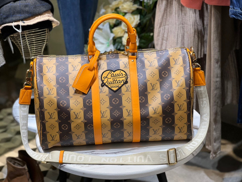 MC-LV-Bags-1115