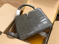 MC-LV-Bags-1121