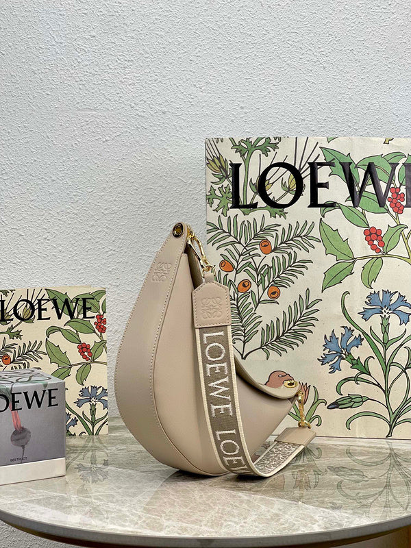 MC-Loewe-284