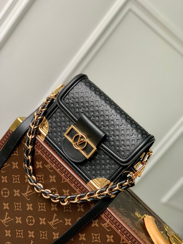 MC-LV-Bags-1139