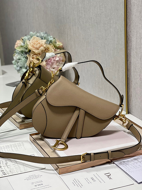 MC-Christian Dior-1058