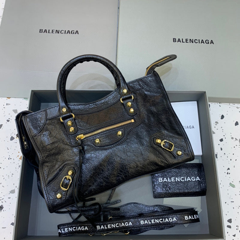 MC-Balenciaga-479