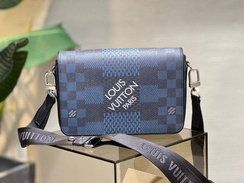 MC-LV-Bags-1164