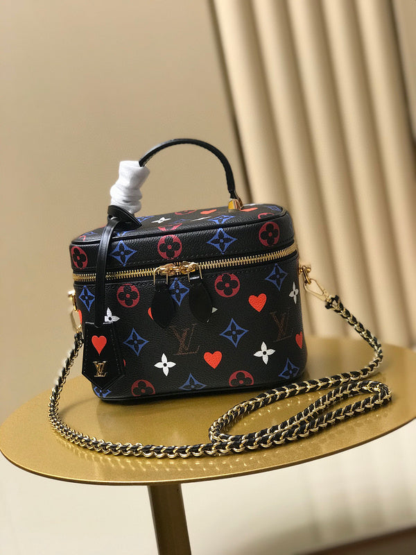 MC-LV-Bags-1168