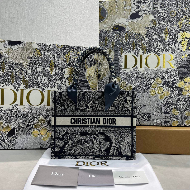 MC-Christian Dior-1071