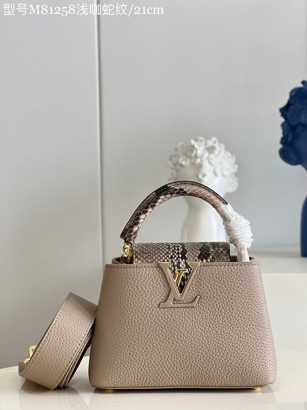 MC-LV-Bags-1180