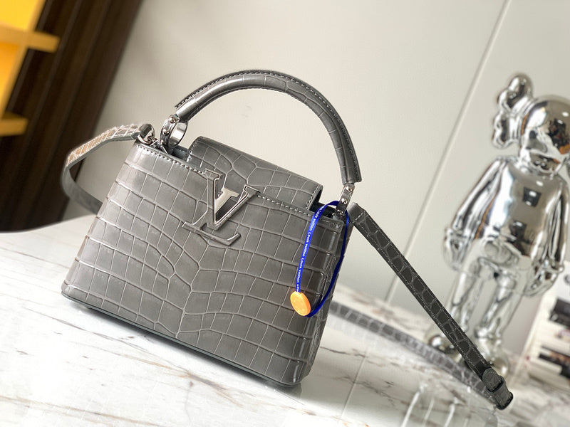 MC-LV-Bags-1185